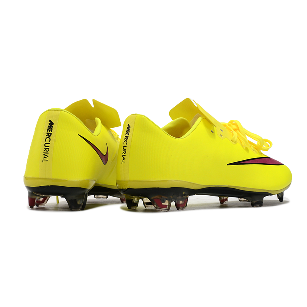 Chuteira Campo Nike Retrô Mercurial Vapor 10 FG Amarela e Rosa