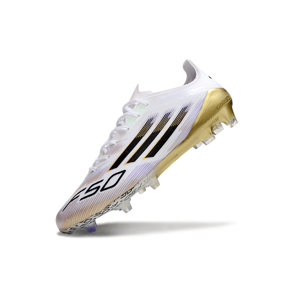 Chuteira Campo Adidas F50 FG Branca e Dourada