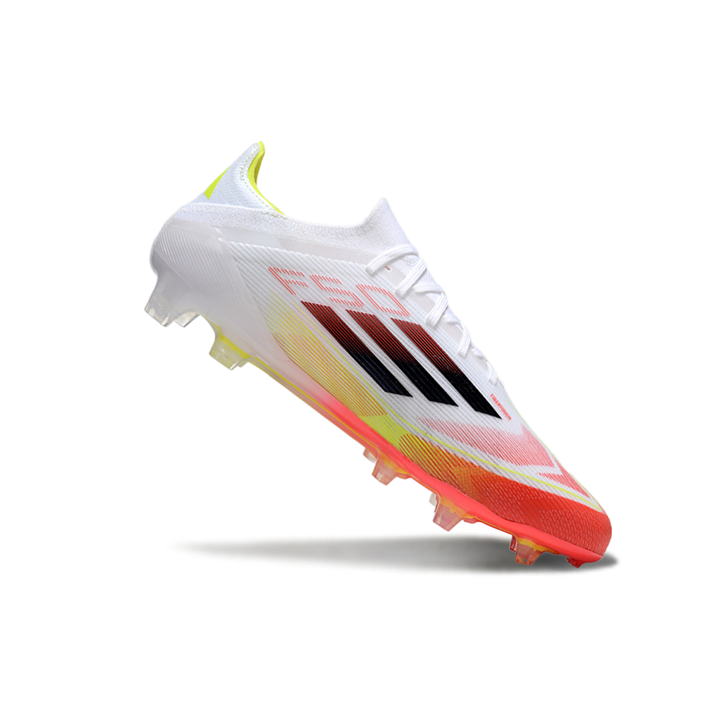 Chuteira Campo Adidas F50 FG Branca e Laranja