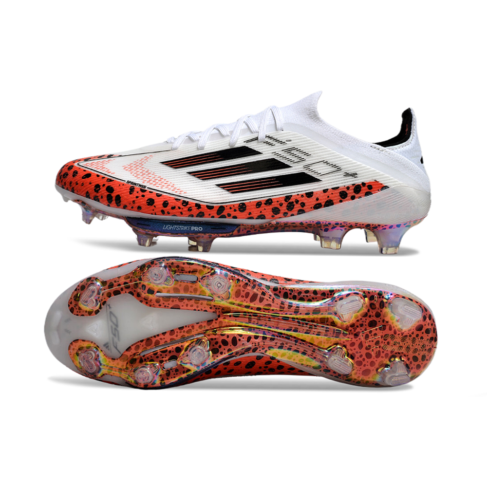 Chuteira Campo Adidas F50+ FG Branca e Laranja