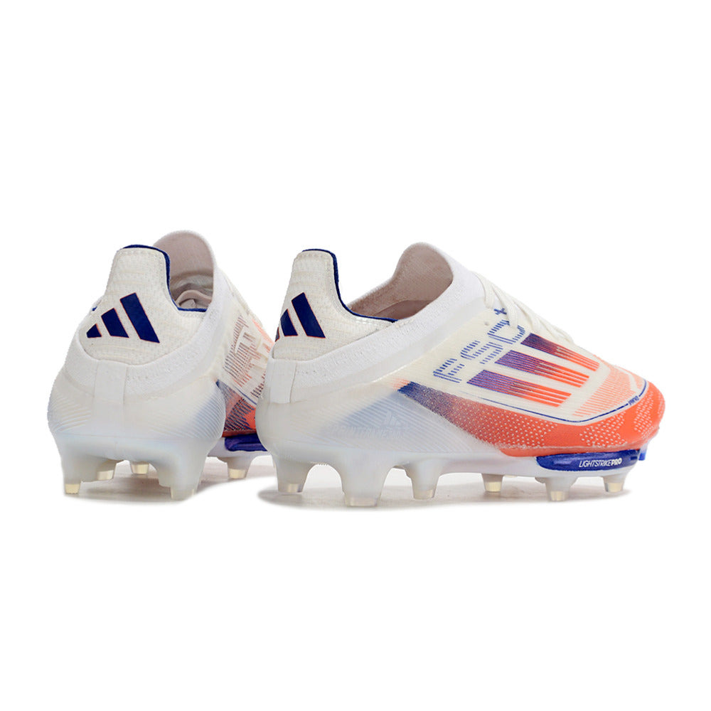 Chuteira Campo Adidas F50+ FG Branca, Azul e Vermelha 