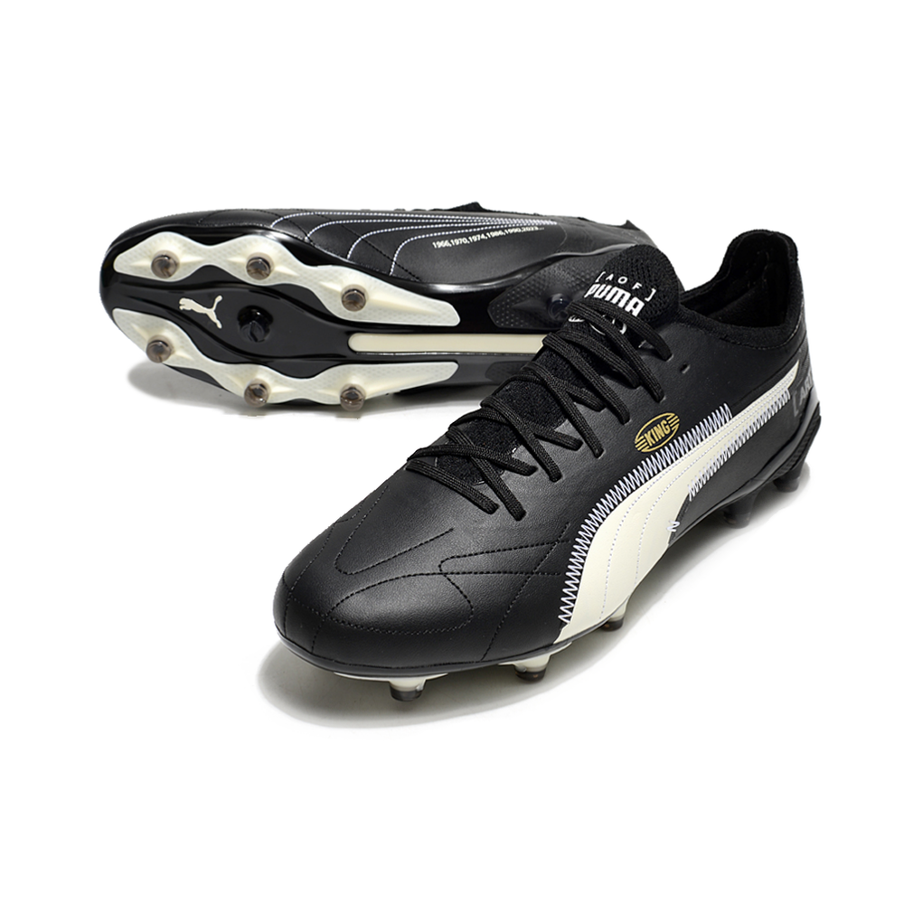 Chureira Campo Puma King Ultimate FG Preta e Branca