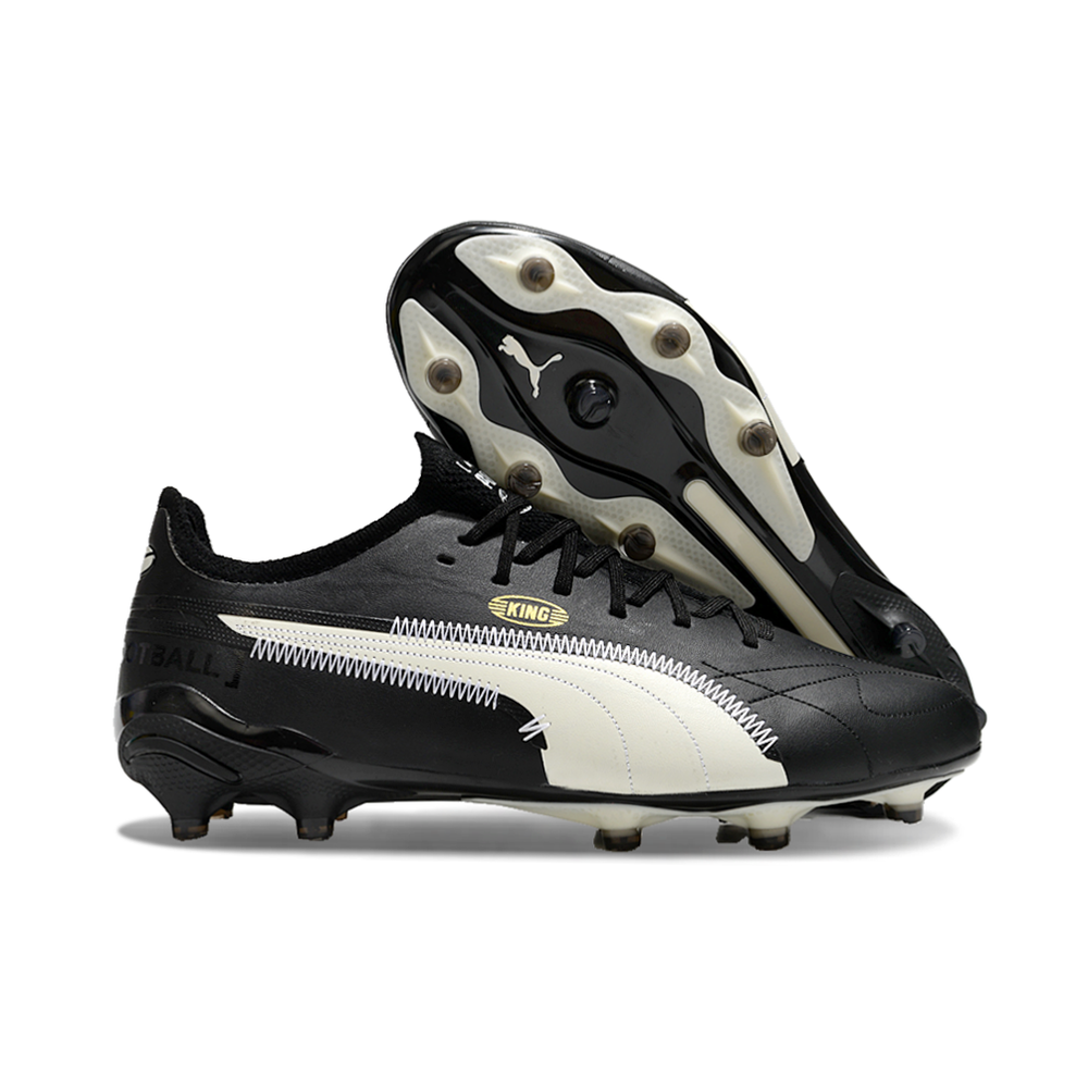 Chureira Campo Puma King Ultimate FG Preta e Branca