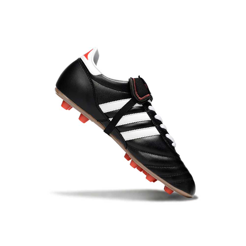 Chuteira Campo Adidas Copa Mundial FG Preta e Branca