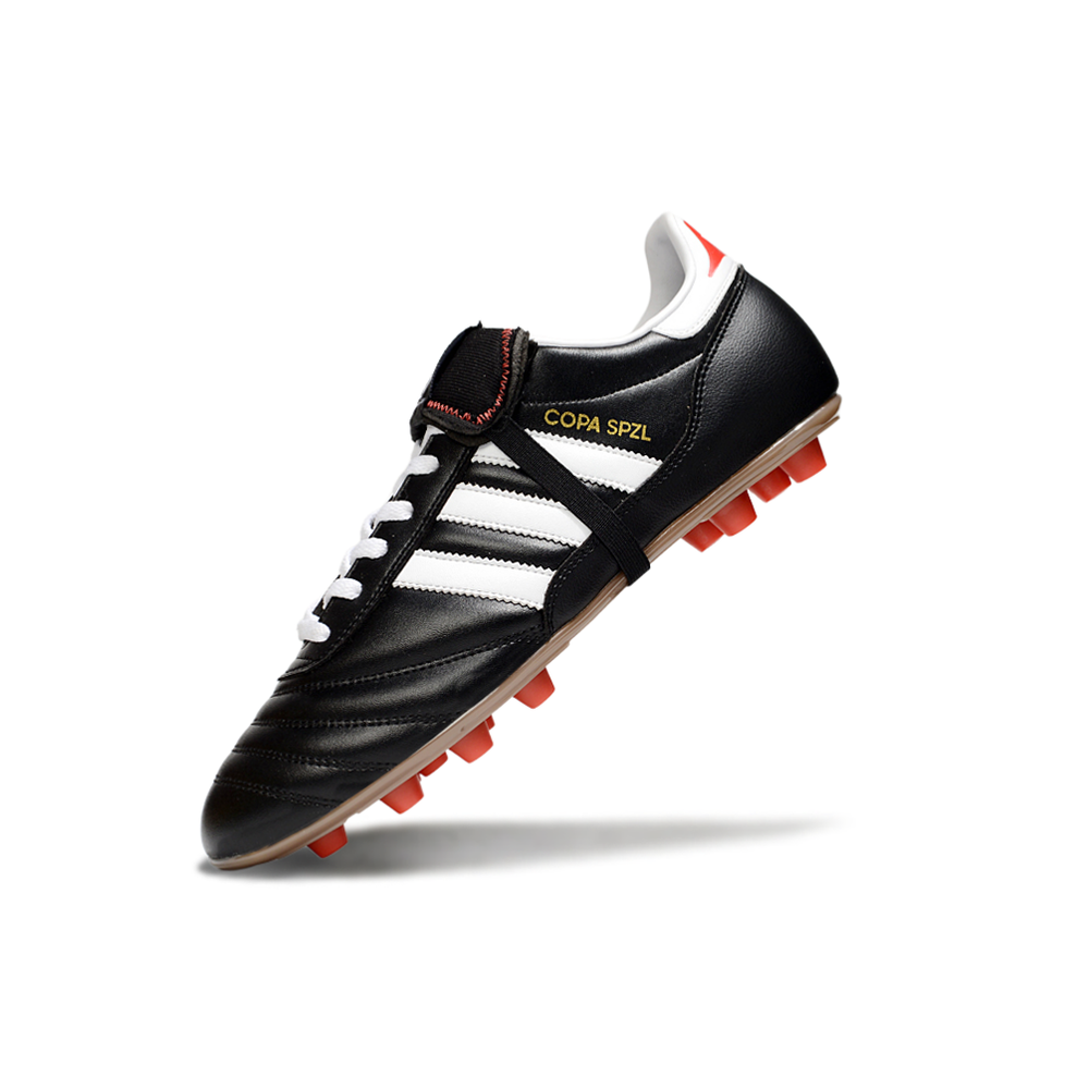 Chuteira Campo Adidas Copa Mundial FG Preta e Branca