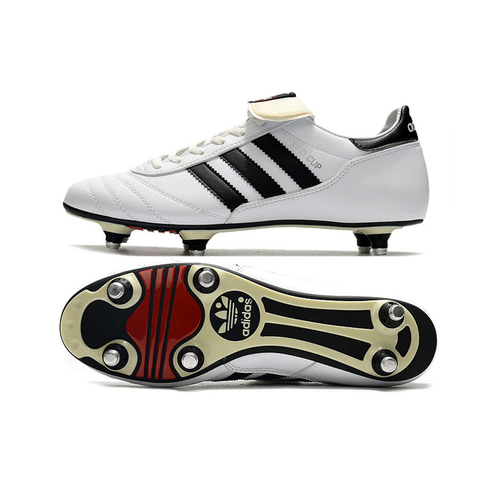 Chuteira Campo Adidas Copa Mundial Team Ponta de Aluminio Branca e Preta