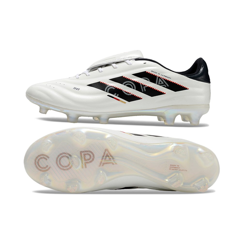Chuteira Campo Adidas Copa Pure II Elite FG Branca e Preta 